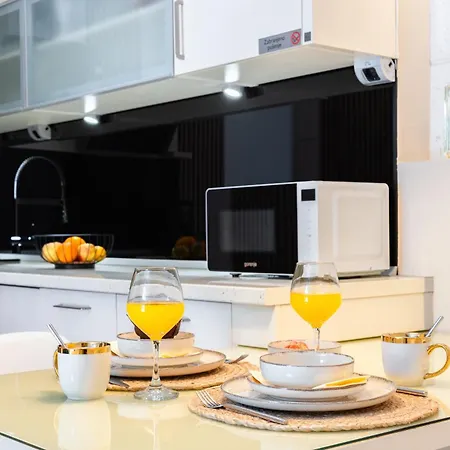 Apartamento Premium Alba Rosa *