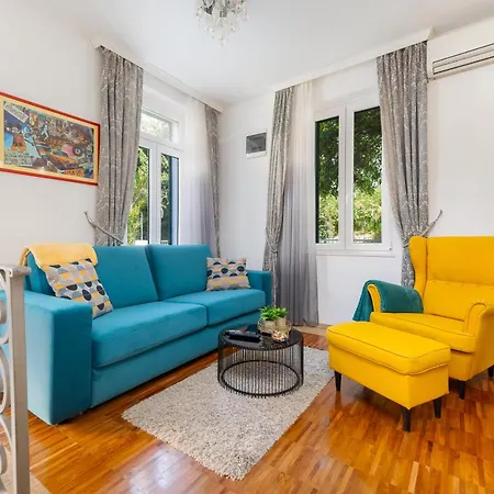 Apartamento Premium Alba Rosa *