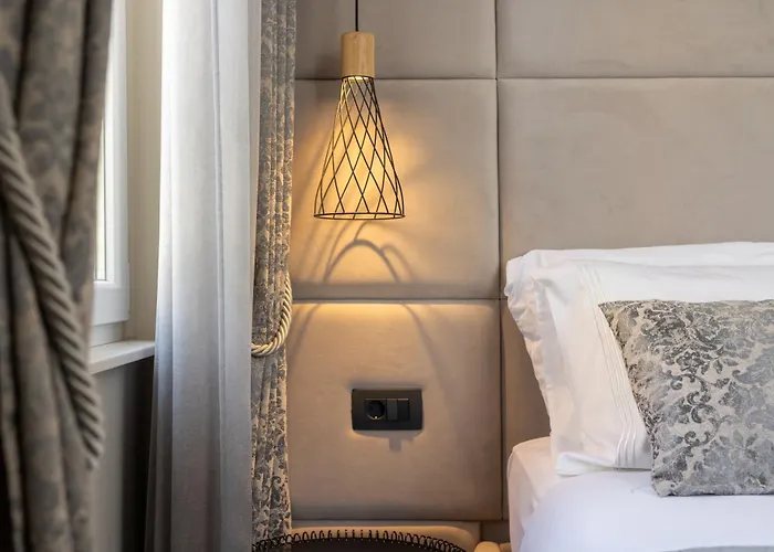 Premium Alba Rosa Daire *